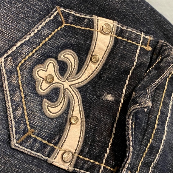 Hydraulic Boot-Cut Low-Rise Ripped Jeans - Picture 7 of 7